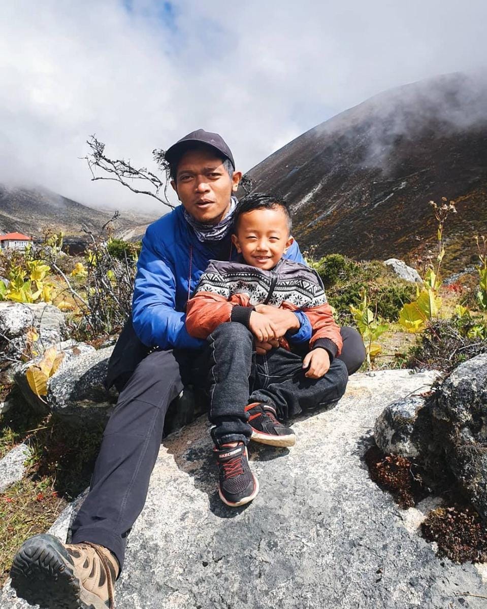 instagram.com/dzawin_nur