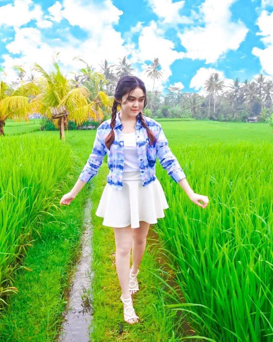 Instagram.com/indrayanigr