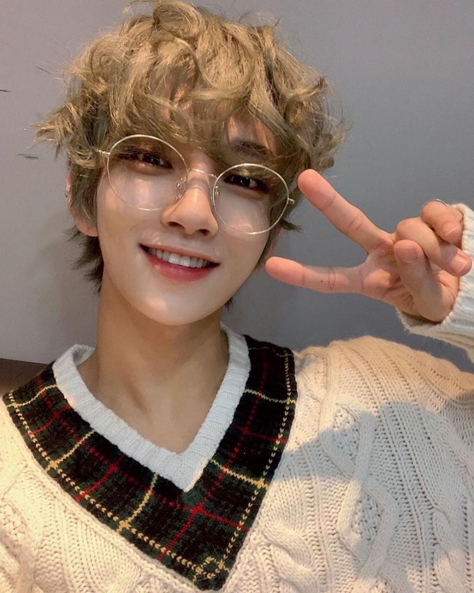 Instagram.com/Joshua.hong_svt