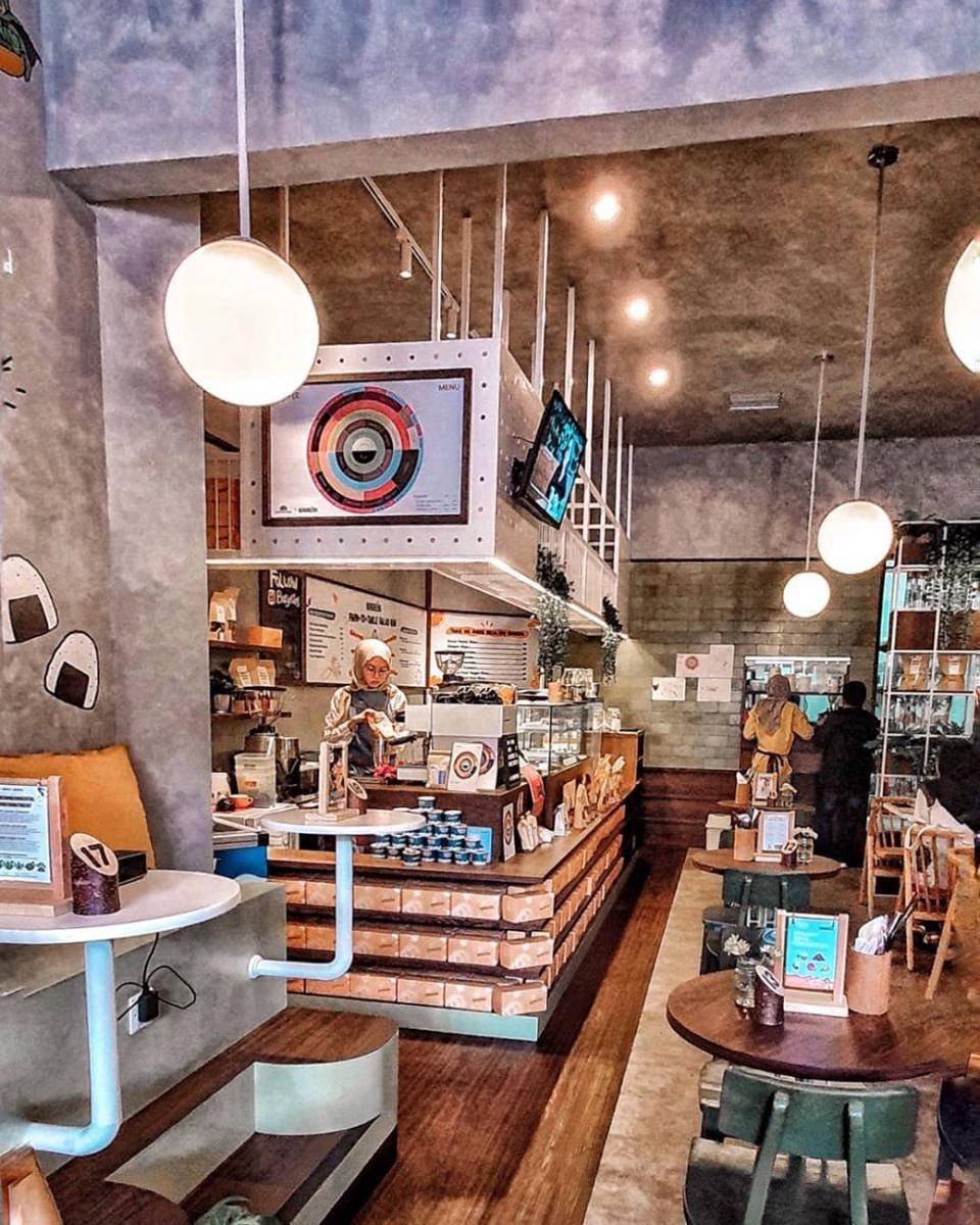 instagram.com/cafedarling