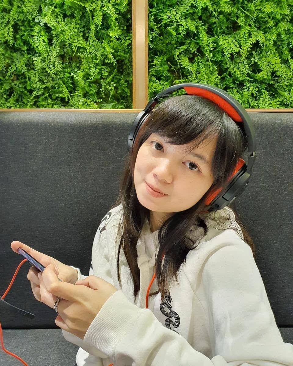 Instagram/nixia