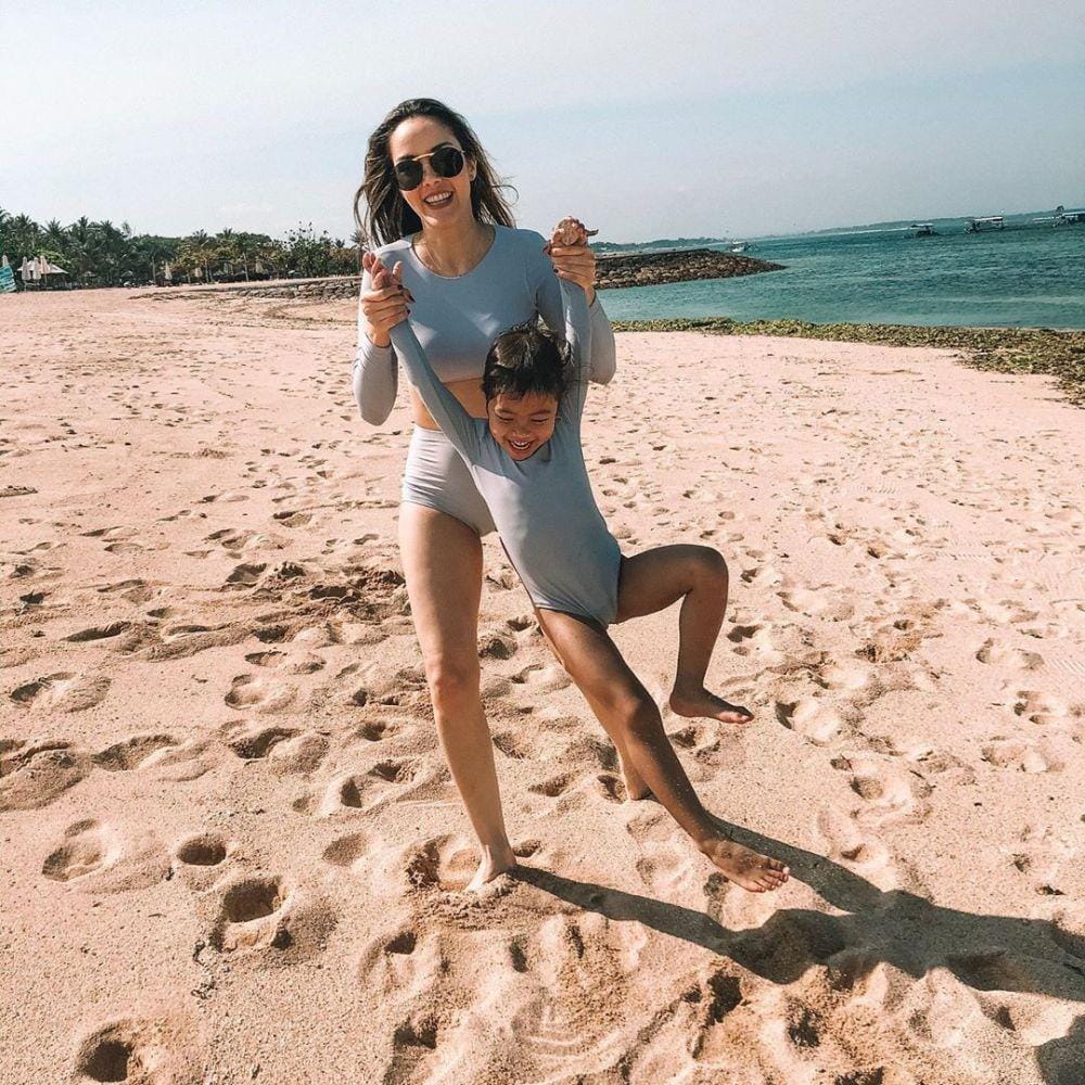 instagram.com/cathysharon