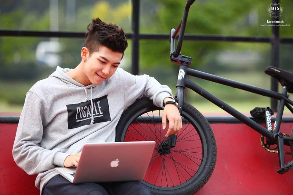 twitter.com/bts_national