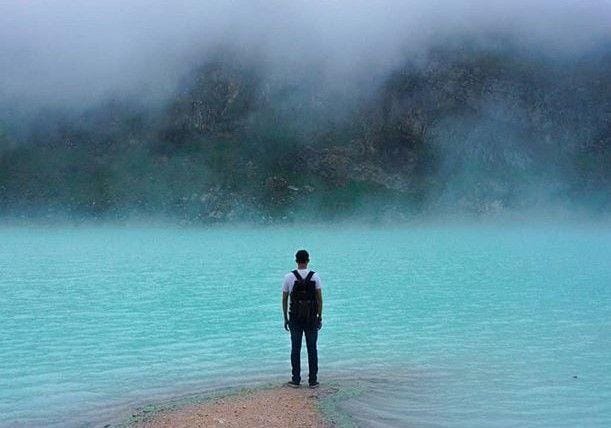 instagram.com/airasia_bhsindonesia