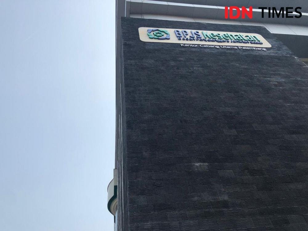 Mulai 1 Januari 2020, harga iuran BPJS Kesehatan akan naik sekitar 100 Persen (IDN Times/Rangga Erfizal)