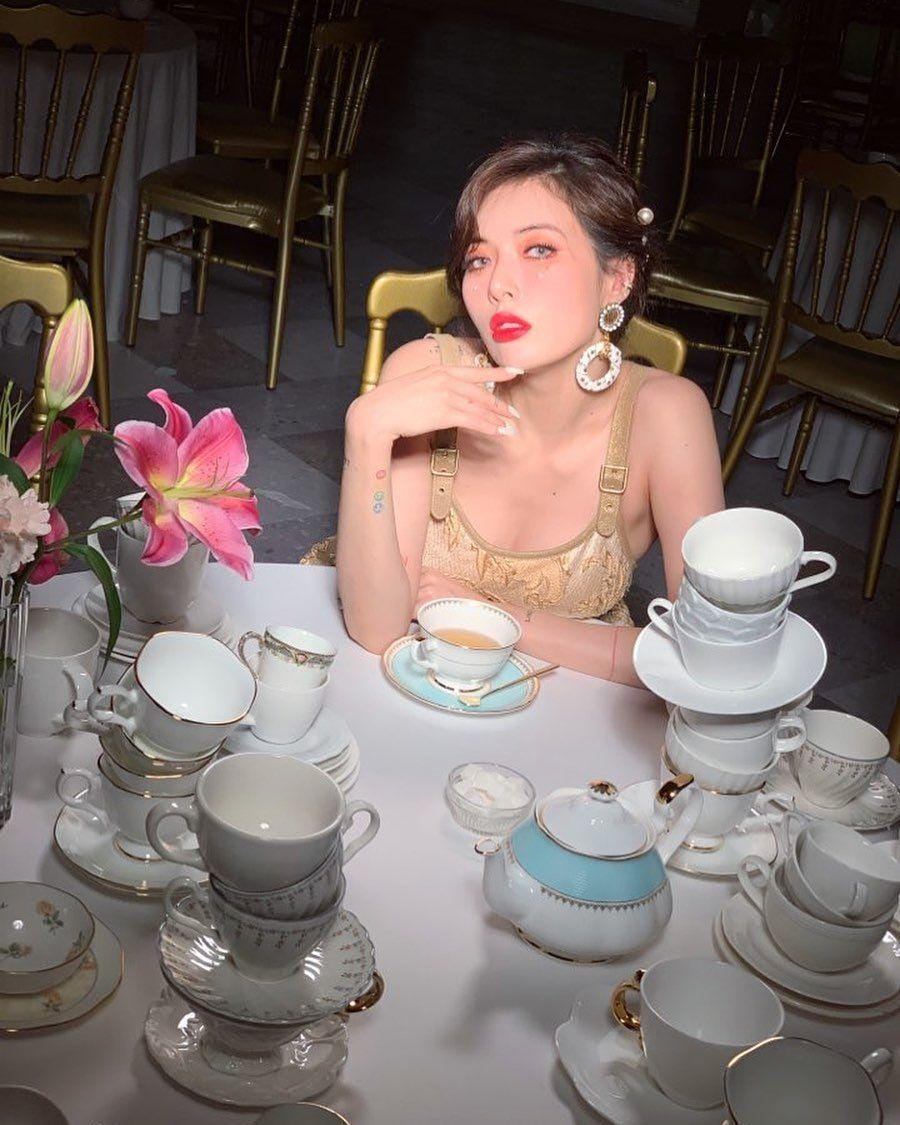 Instagram.com/hyunah_aa