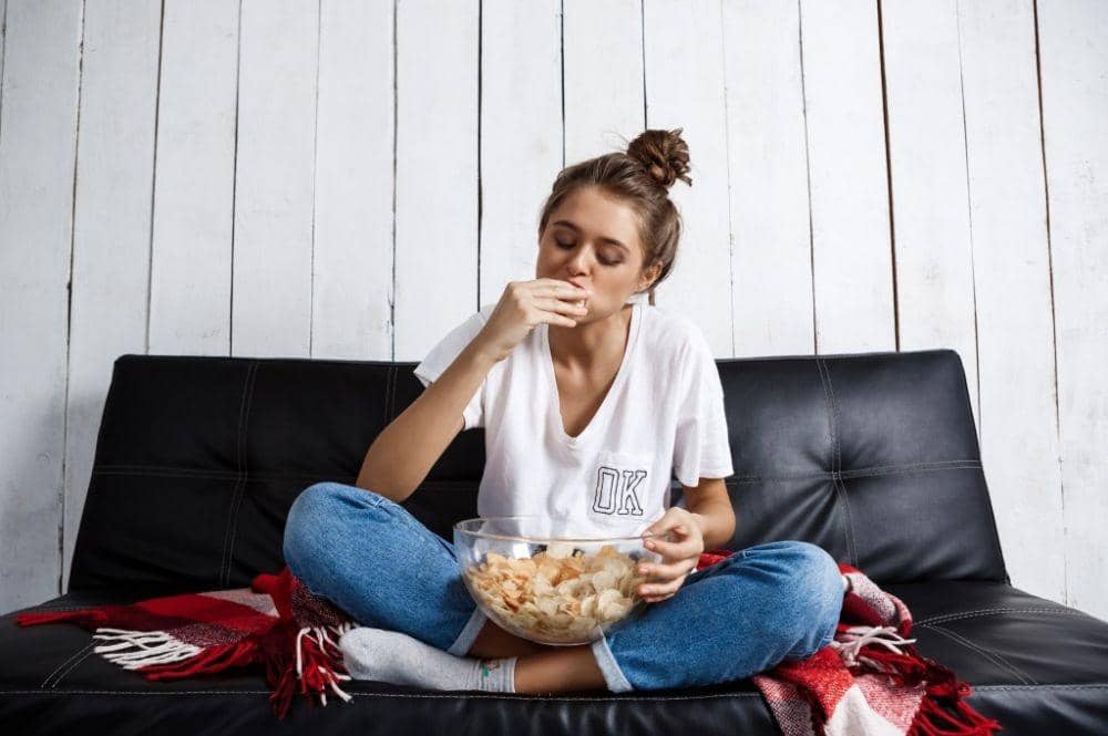 Yuk, Hentikan Kebiasaan Emotional Eating dengan 7 Cara Mudah Ini!