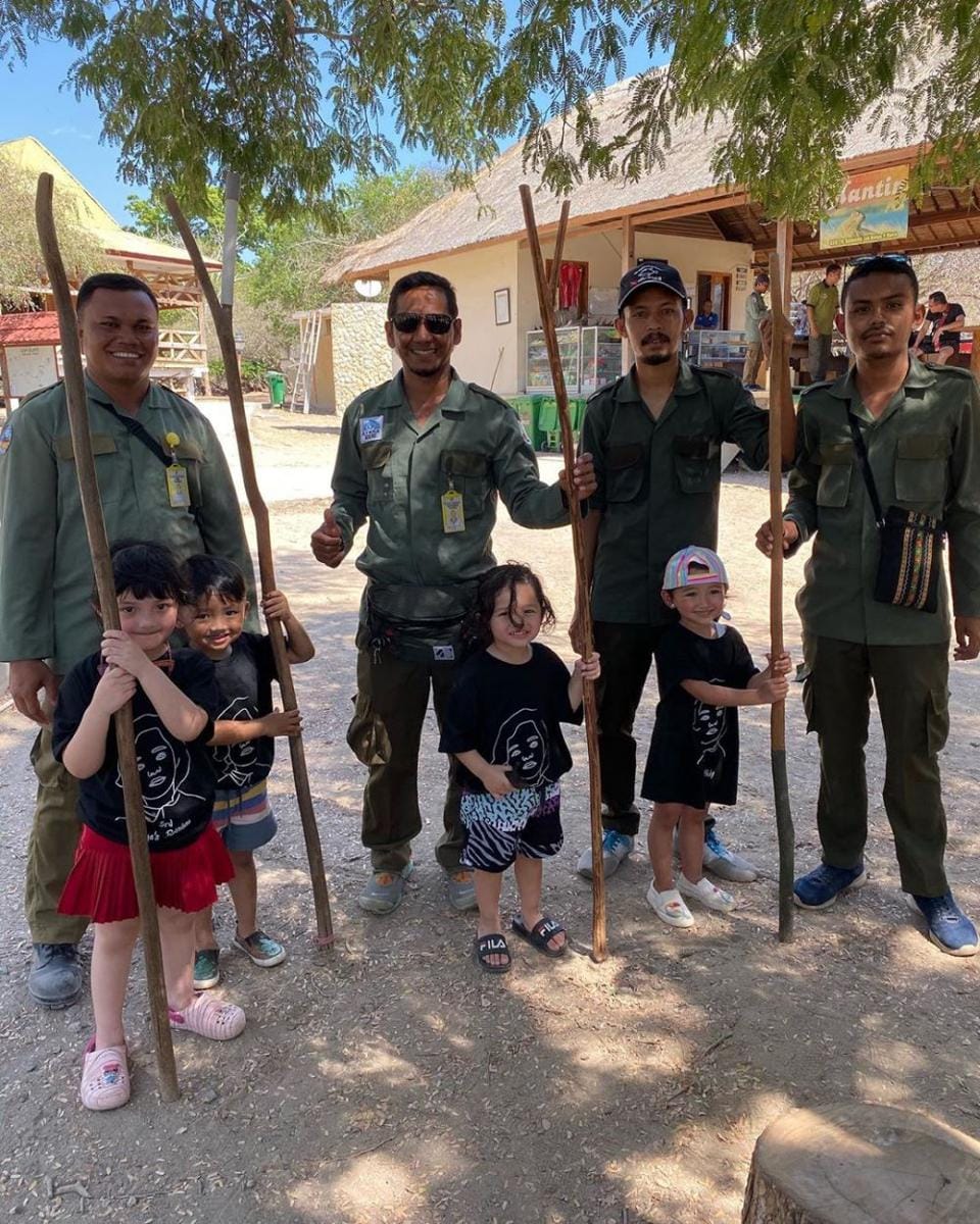 instagram.com/queenarsy