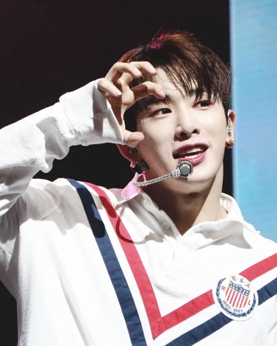 Instagram.com/official_monsta_x