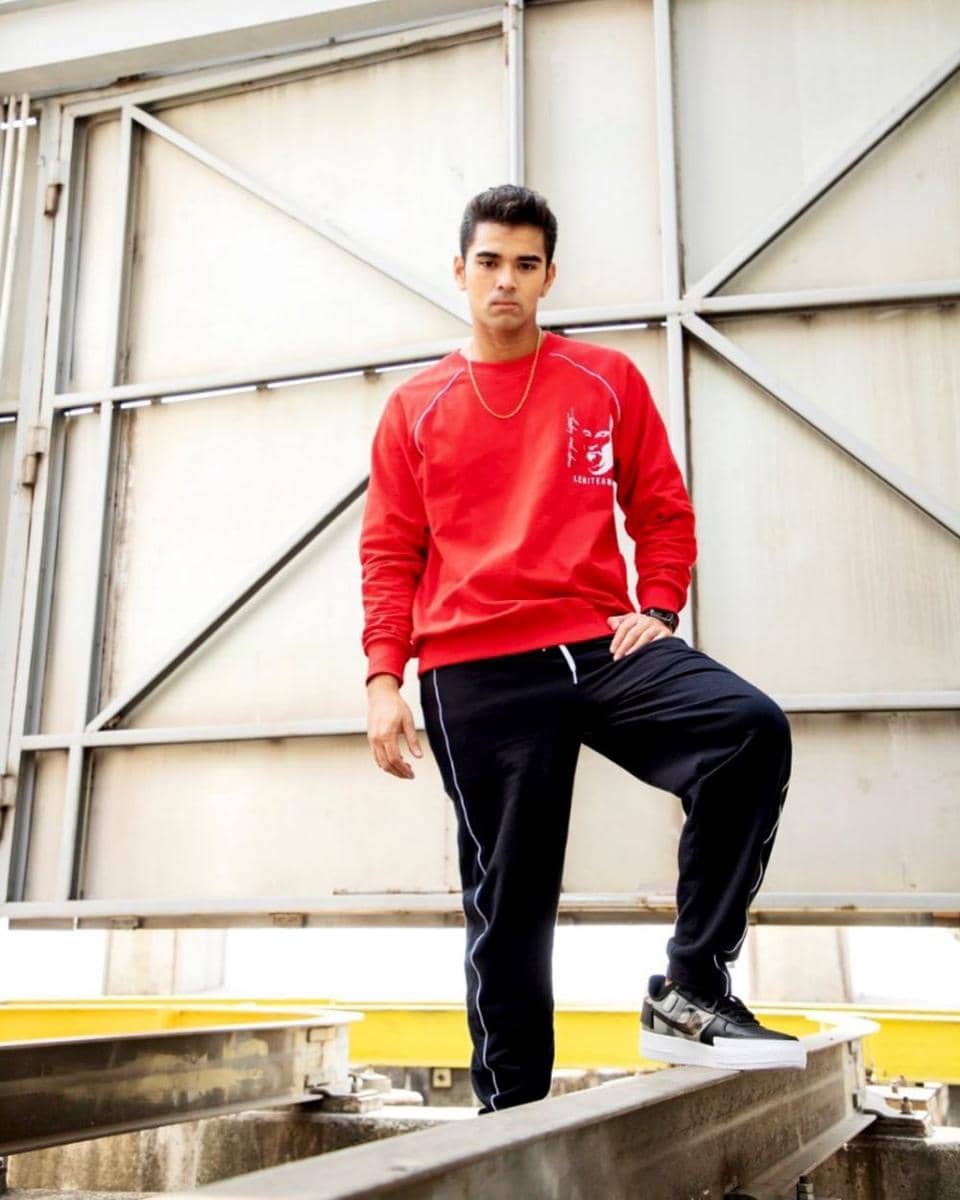 instagram.com/aeroaswar