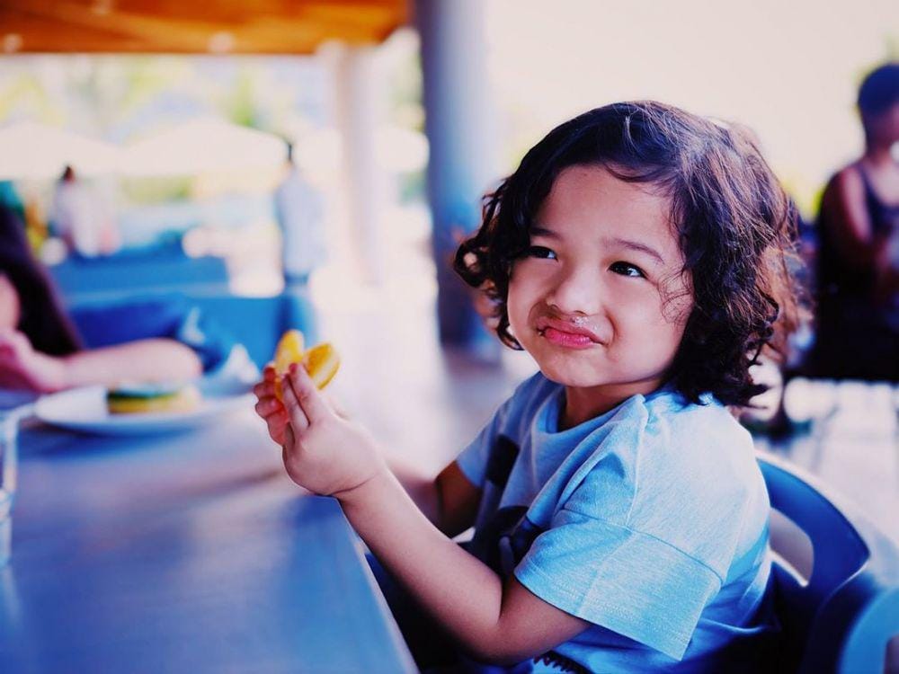 instagram.com/ananghijau