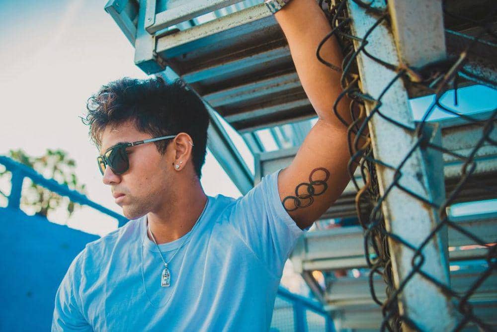 instagram.com/aeroaswar