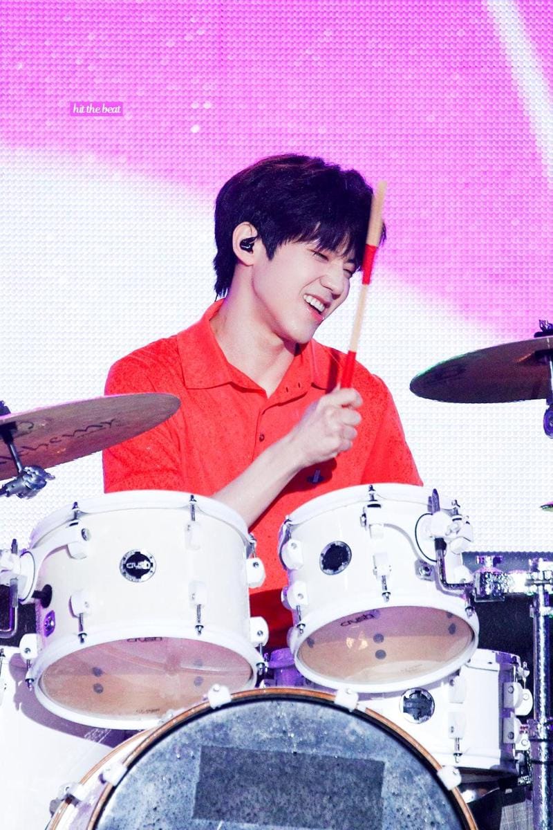 twitter.com/HTB_dowoon