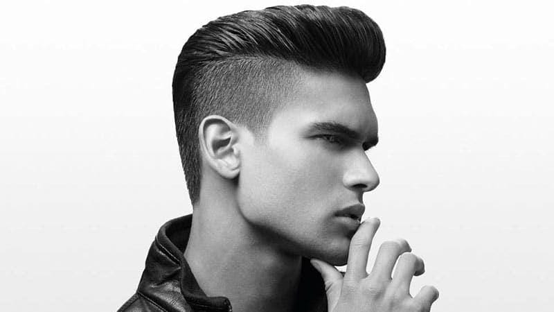 Ilustrasi gaya rambut mohawk (thetrendspotter.net)