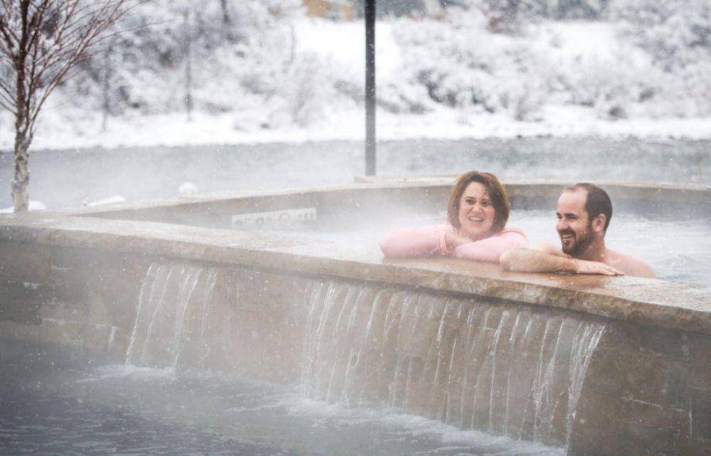 ironmountainhotsprings.com