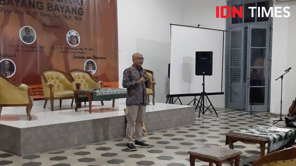 Peluncuran dan Bedah Buku Membingkai Bayang-Bayang Karya Sutarto Hadi. 01 November 2019. IDN Times/Yolanda Vania