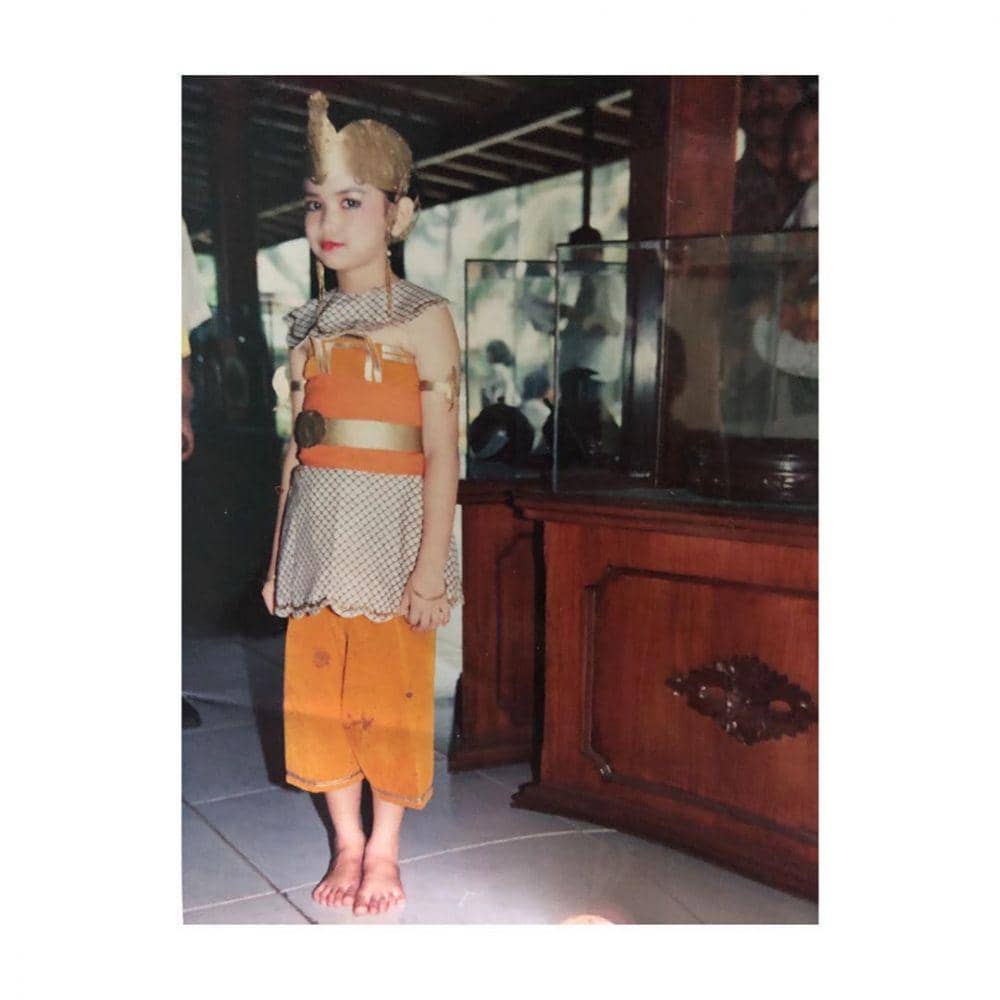 Instagram.com/dindakanyaa