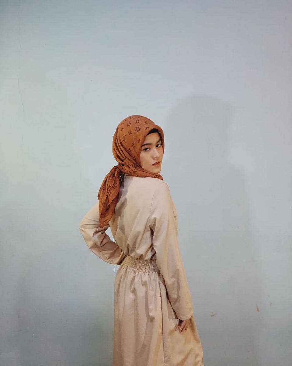 Instagram.com/ashirazamita