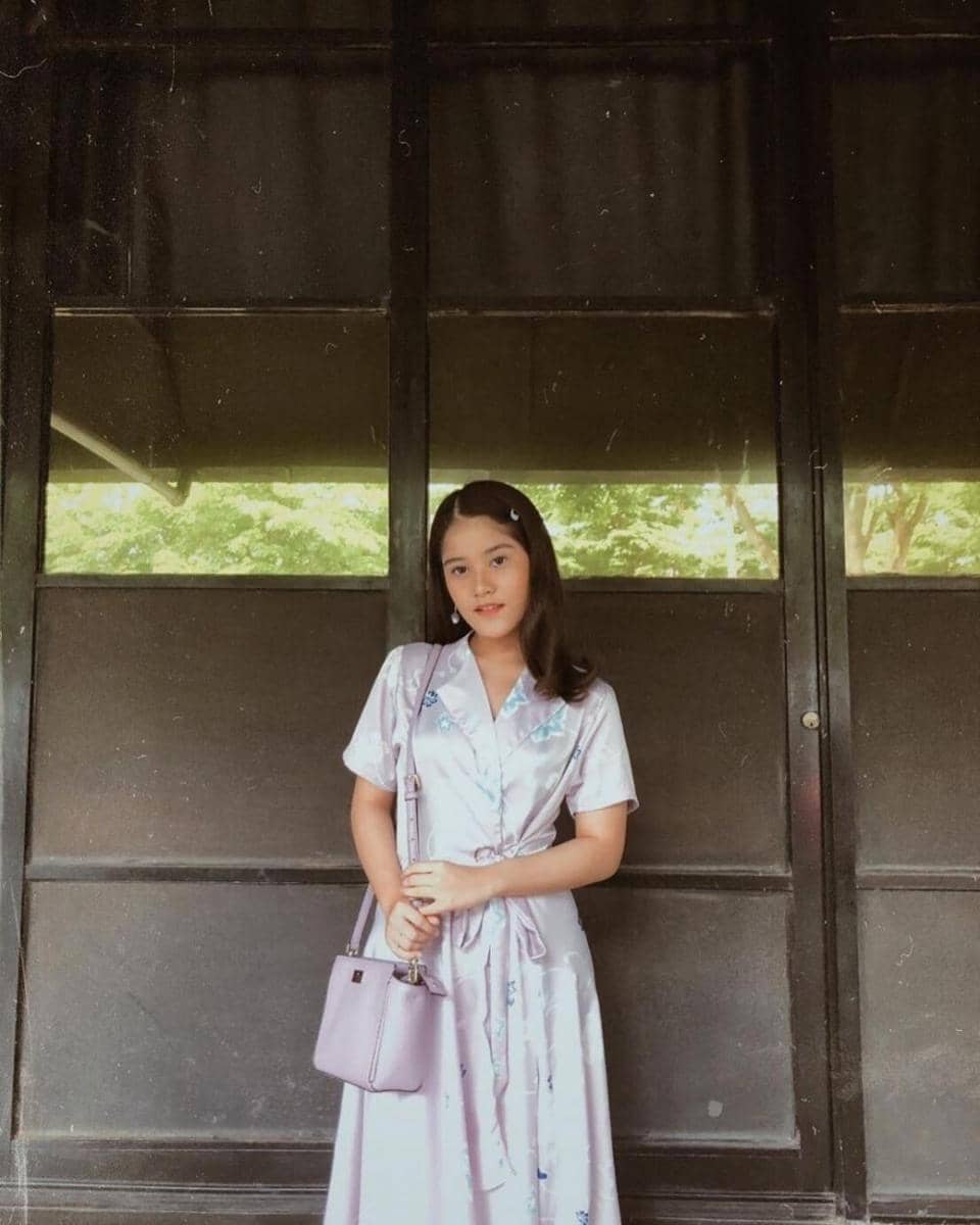 Instagram.com/ashirazamita