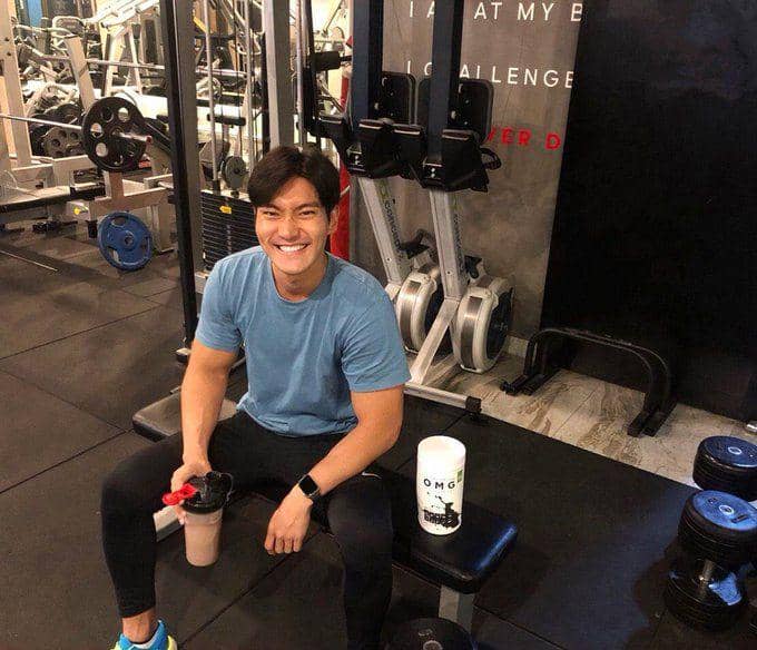 twitter.com/siwonchoi