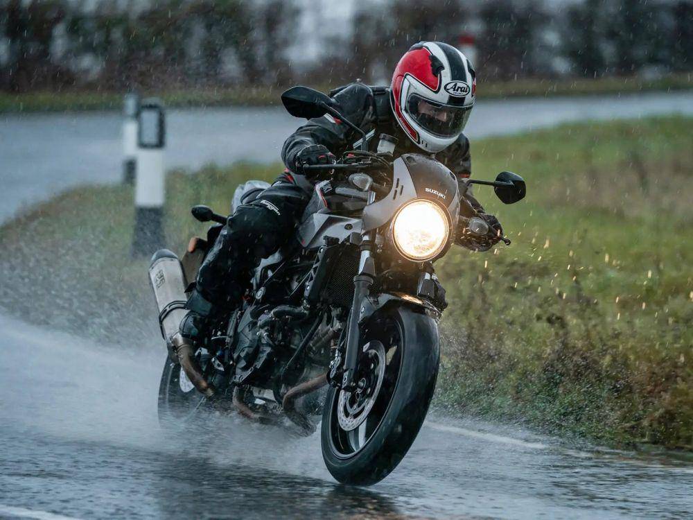 motorcyclenews.com