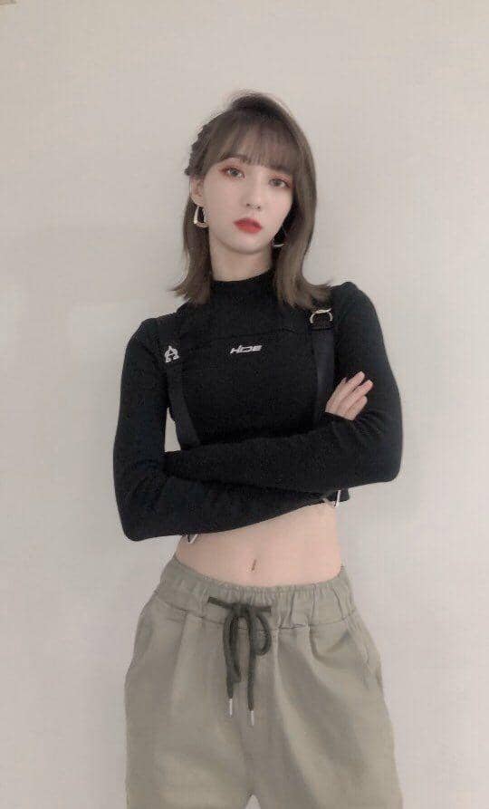 twitter.com/8_OHMYGIRL