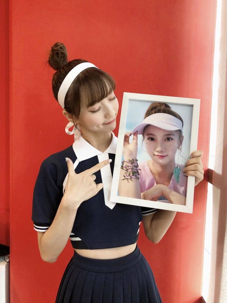 twitter.com/8_OHMYGIRL