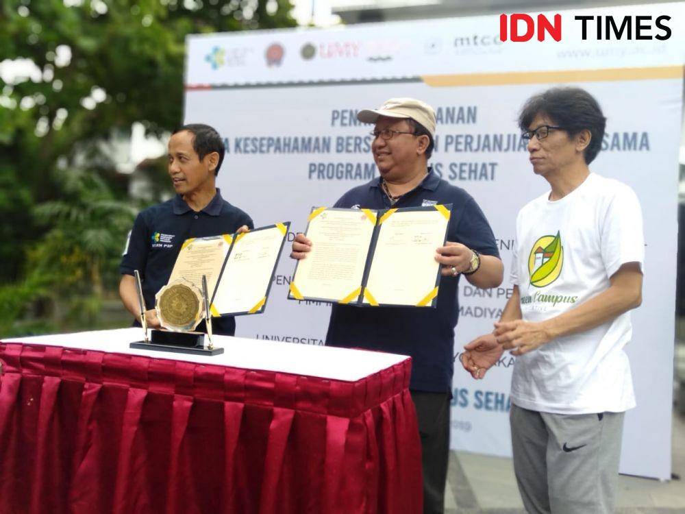 Penandatangan MoU Kampus Sehat Antara UMY Dengan Dirjen Pencegahan Dan Pengendalian Penyakit Kemenkes RI, IDN Times/Daruwaskita