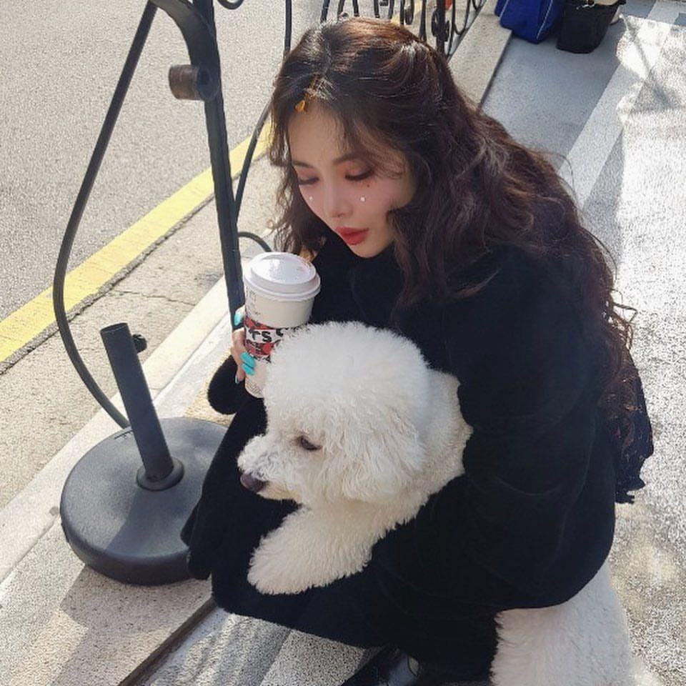 instagram.com/hyunah_aa