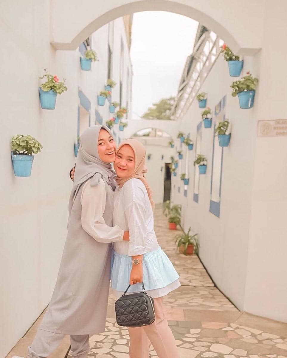 Instagram.com/shafirasas