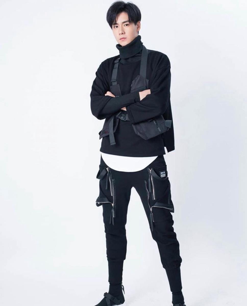 instagram.com/huyitian.co