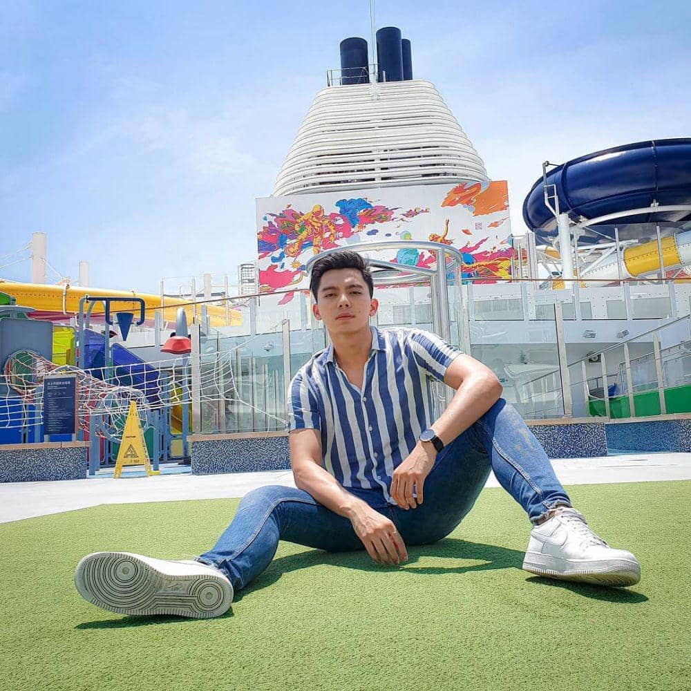 Instagram.com/aditsin