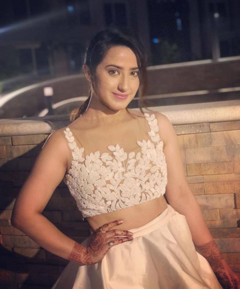 Instagram.com/aalishapanwar157