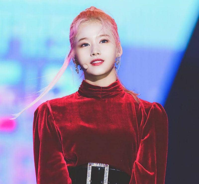 instagram.com/tw_sana_