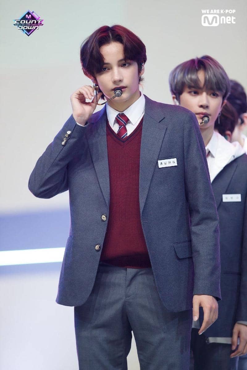 Twitter.com/hueningkaipic