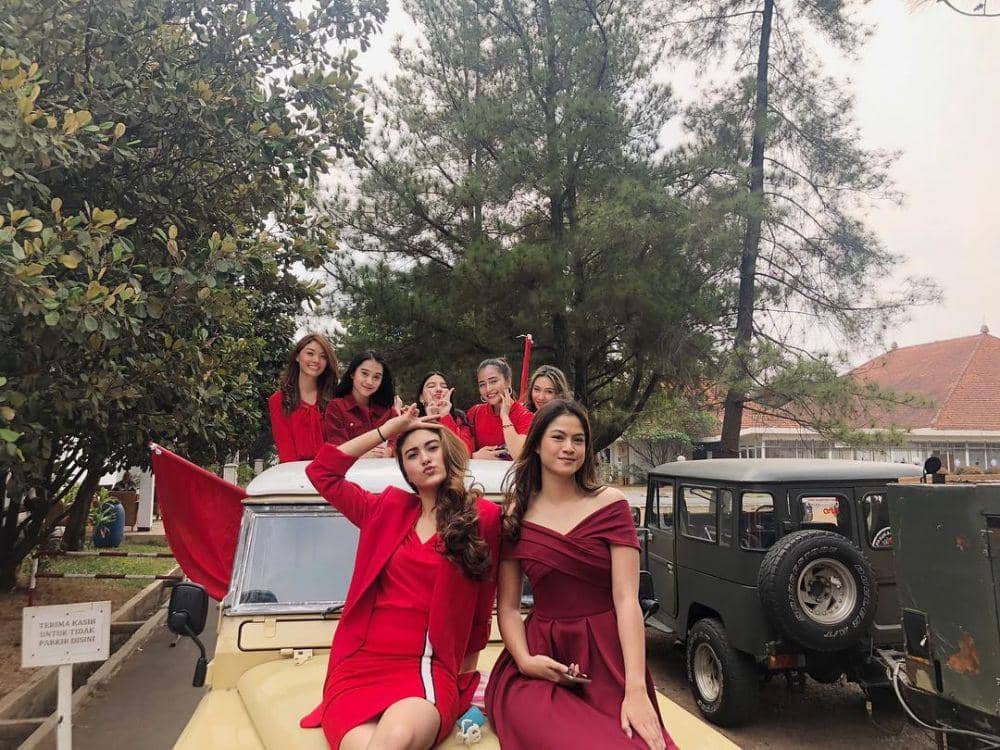 instagram.com/marcelladaryanani