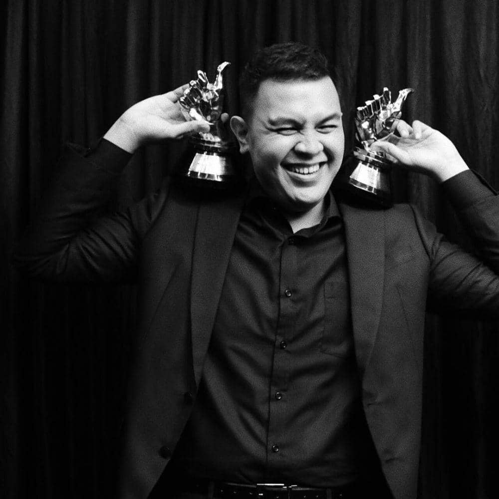 Instagram.com/tulusm