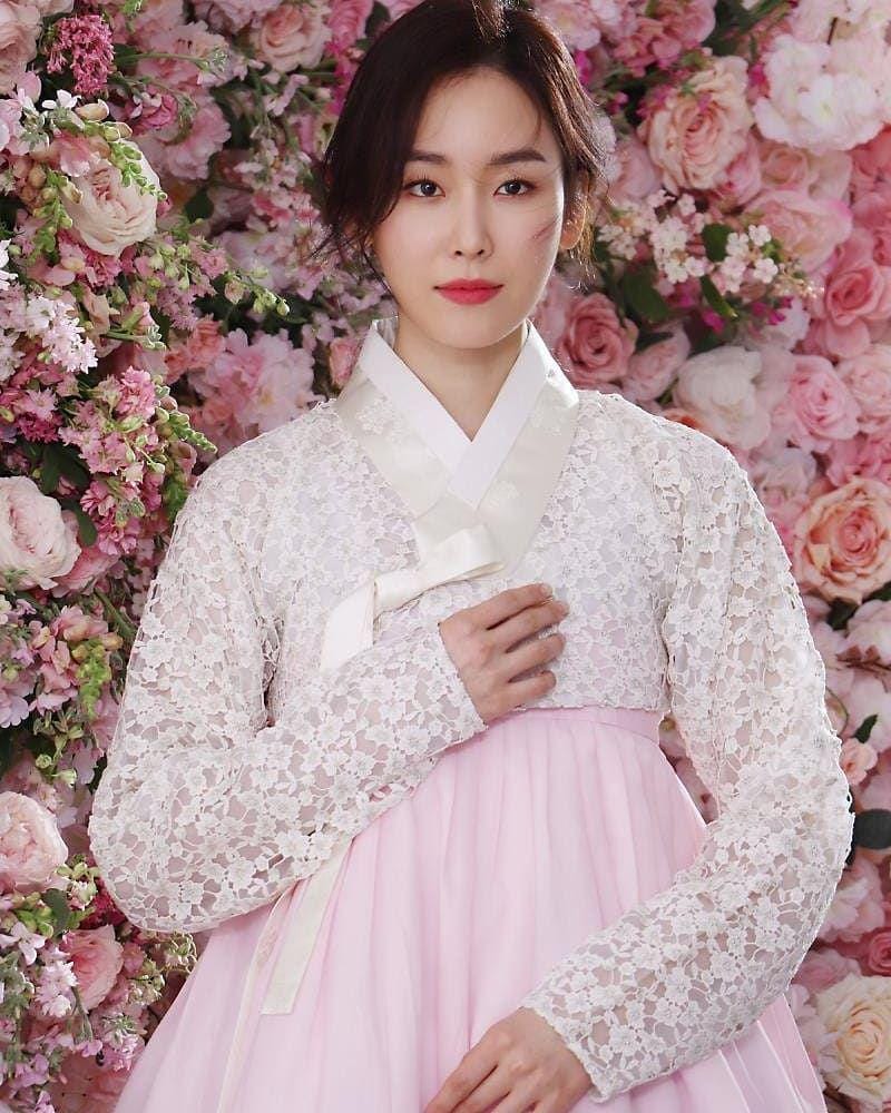 instagram.com/@seohyunjinfc