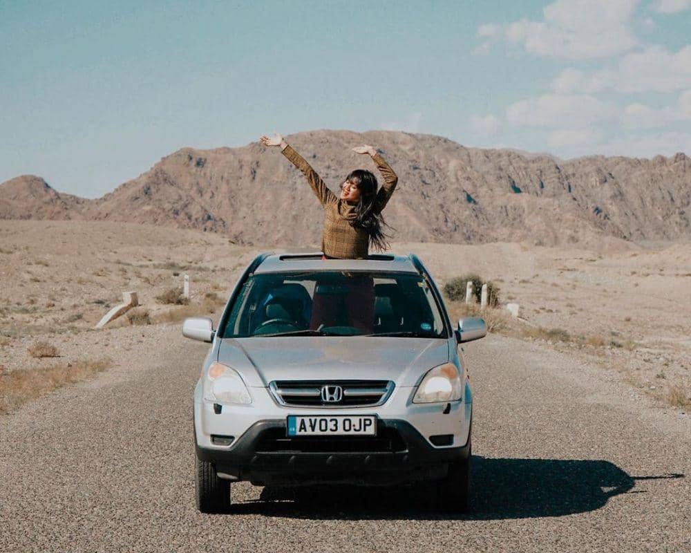 instagram.com/kadekarini