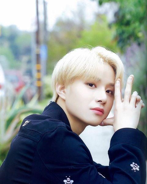 instagram.com/jungwoonct