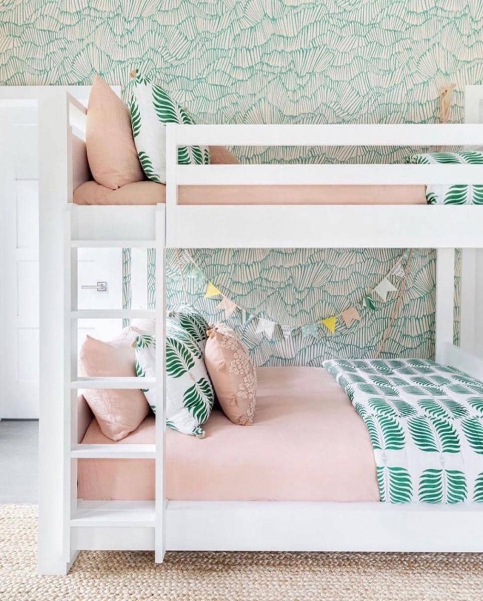 instagram.com/simplyuniquespace