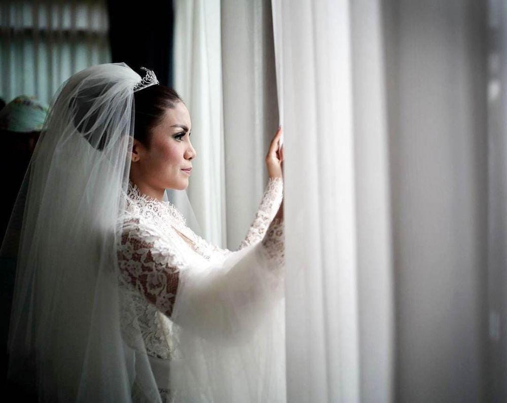 instagram.com/adiadrianofficial