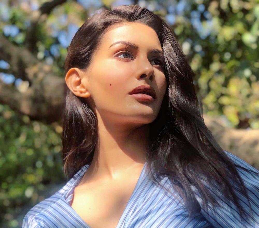 instagram.com/amyradastur93
