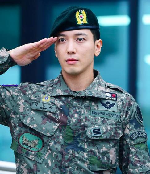 twitter.com/CNBYongHwa