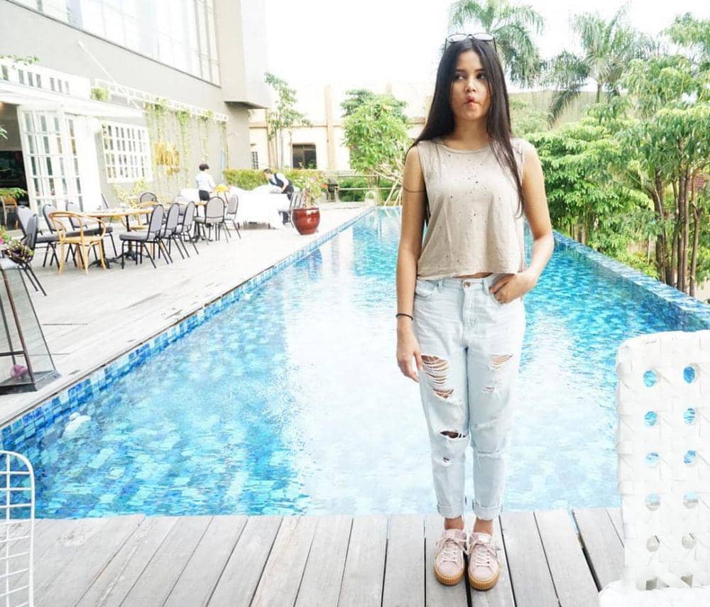 Instagram.com/yunitasiregar