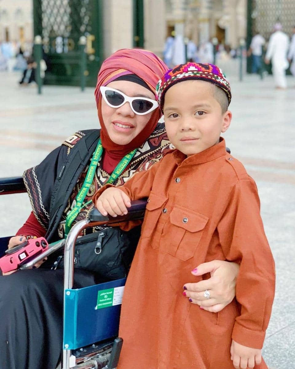 instagram.com/genifaruk