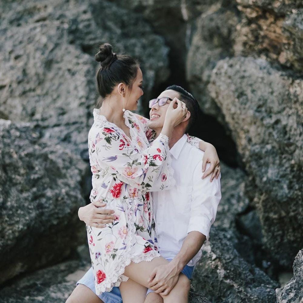 instagram.com/yuanitachrist