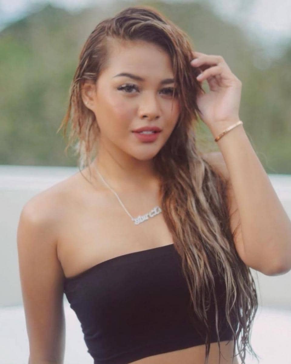 instagram.com/aurelie.hermansyah