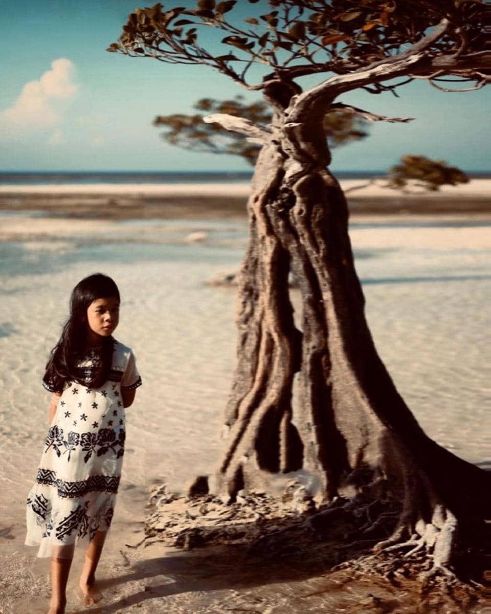 instagram.com/Vino G. Bastian