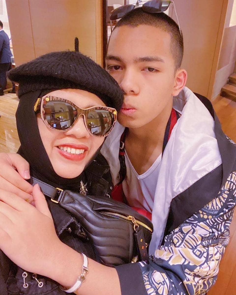 instagram.com/genifaruk